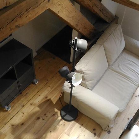 Studio Meuble Proche Conseil Departemental Du Jura Lons-le-Saunier Exteriör bild