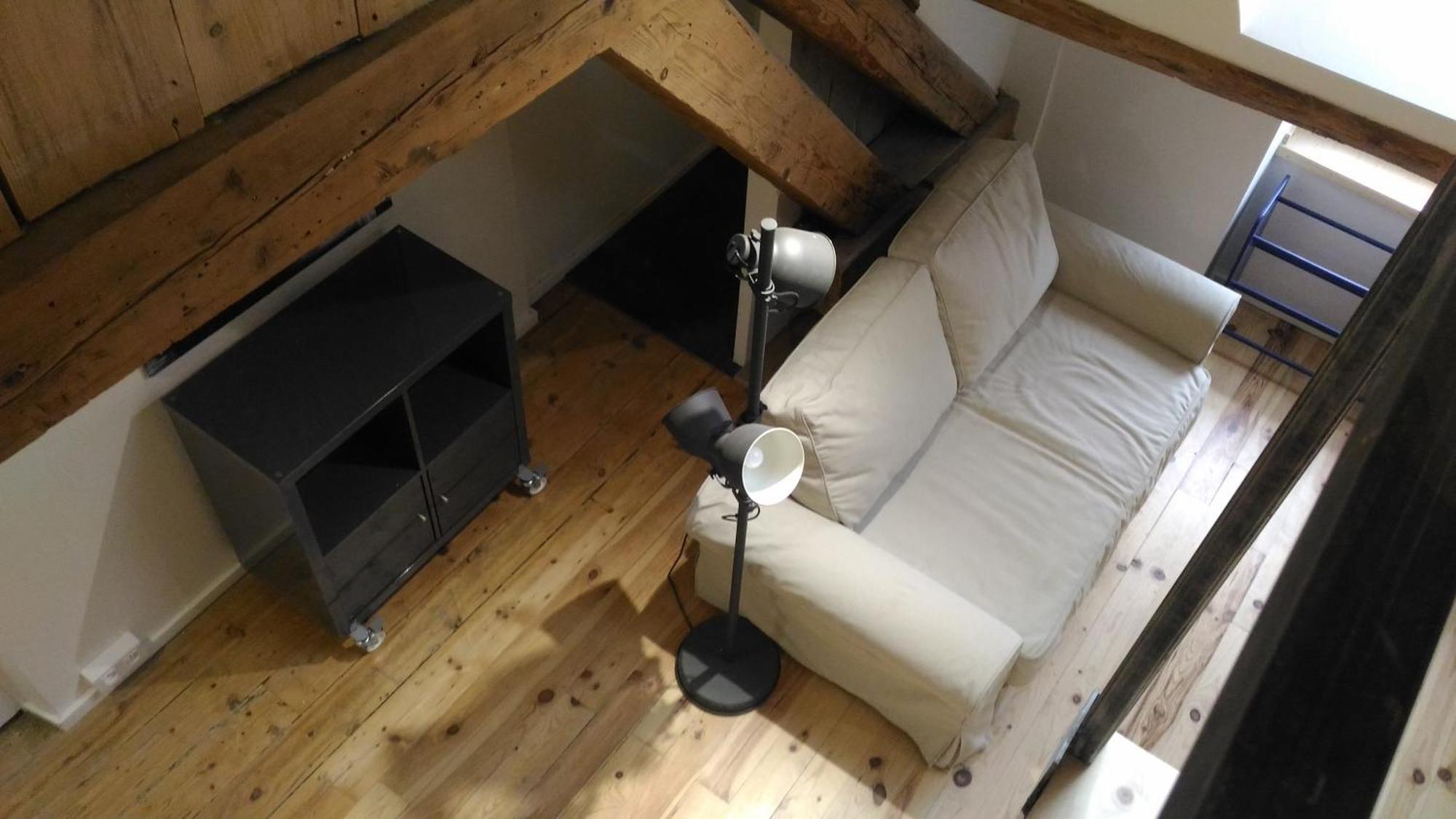 Studio Meuble Proche Conseil Departemental Du Jura Lons-le-Saunier Exteriör bild